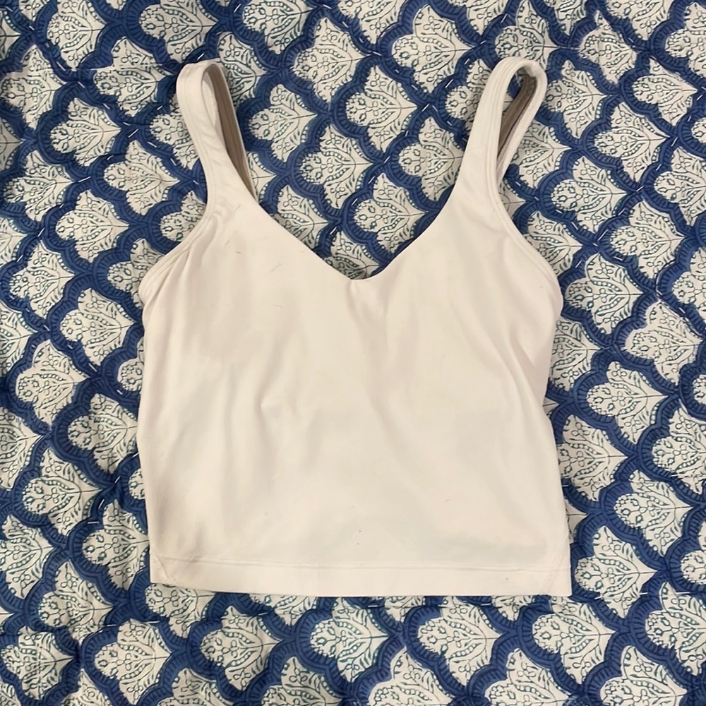White lululemon align tank!